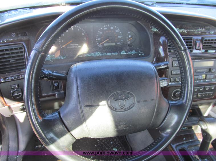 image for item G9658 1998 Toyota Avalon XLS