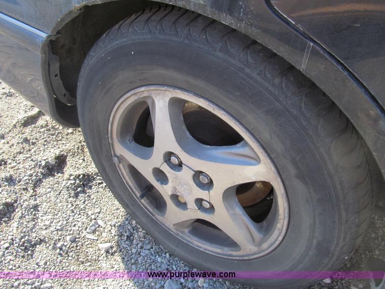 image for item G9658 1998 Toyota Avalon XLS