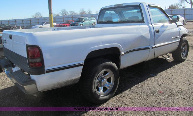 image for item G9659 1997 Dodge Ram 1500 pickup truck