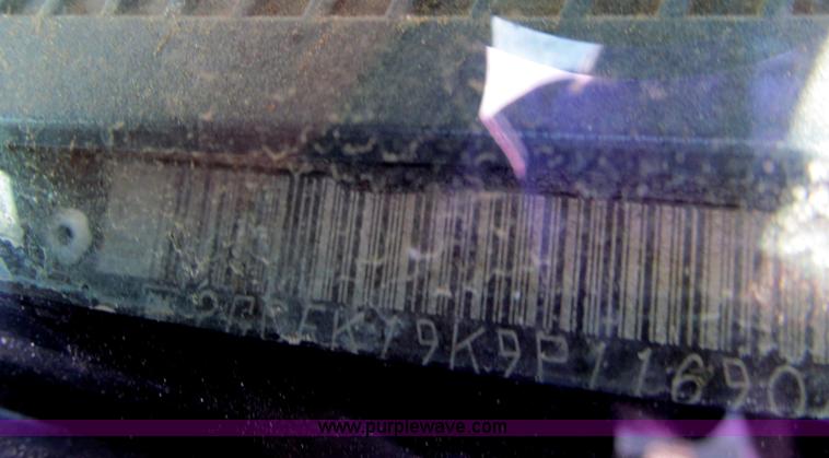 image for item G9660 1993 Chevrolet 1500 pickup truck