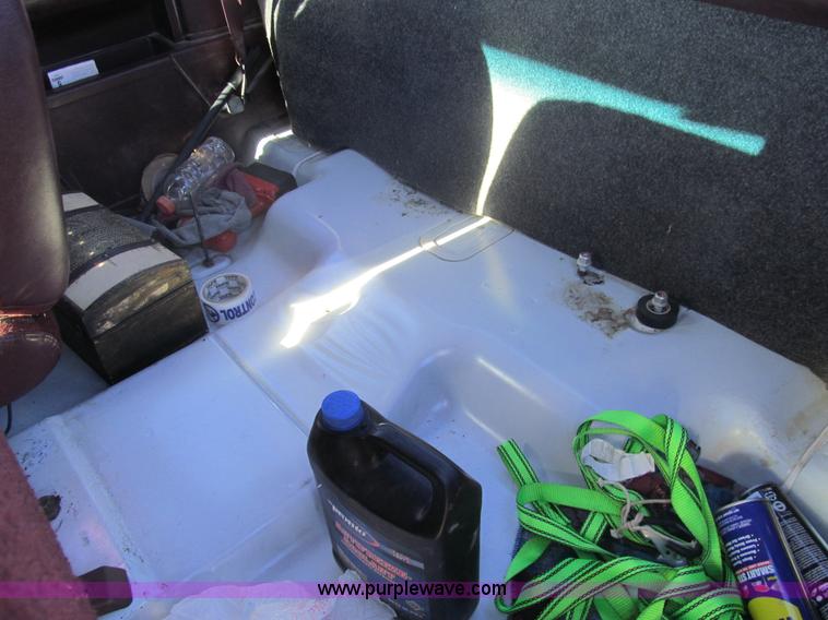 image for item G9661 1995 GMC Sierra 1500 pickup truck