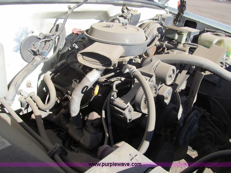 image for item G9661 1995 GMC Sierra 1500 pickup truck