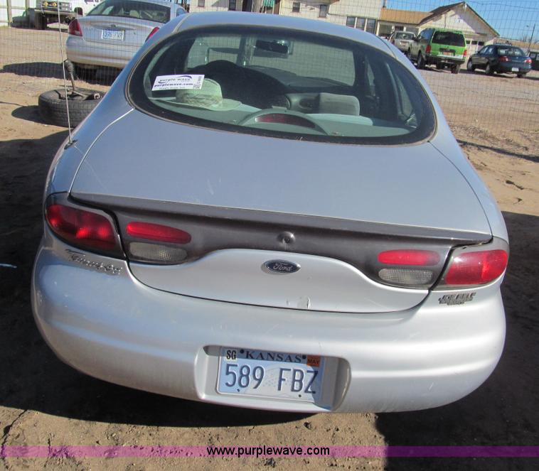 image for item G9666 1999 Ford Taurus SE