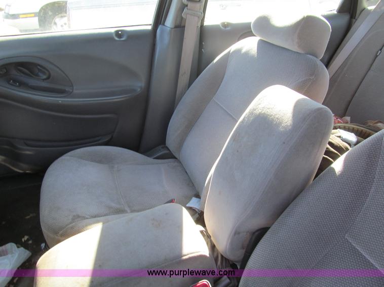 image for item G9666 1999 Ford Taurus SE