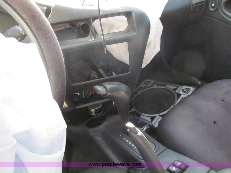 image for item G9667 2004 Chevrolet Cavalier LS Sport