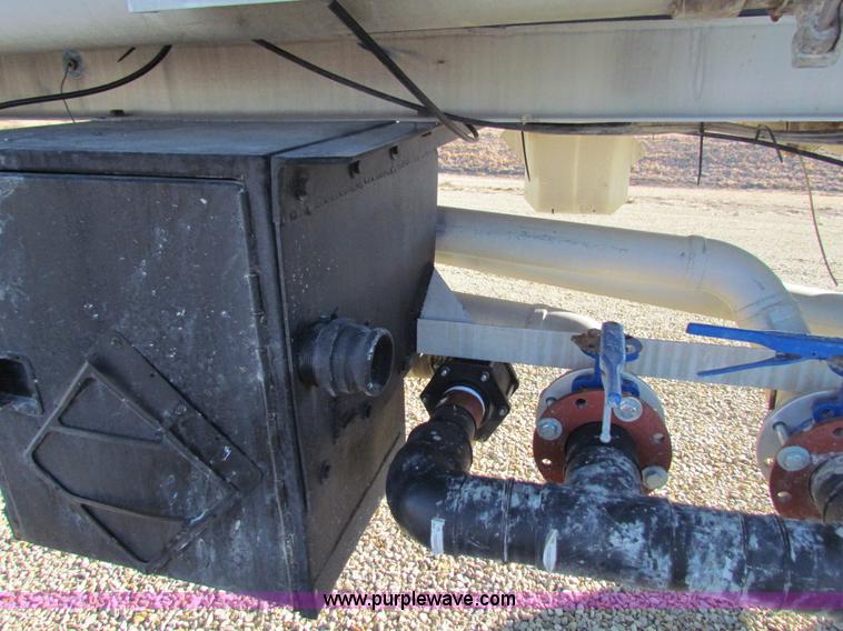 image for item AE9045 1981 VIM tanker trailer