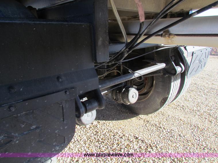 image for item AE9045 1981 VIM tanker trailer