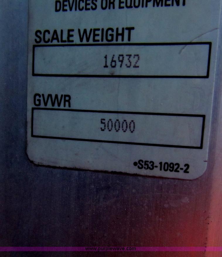 image for item AE9047 2007 Kenworth T600B semi truck