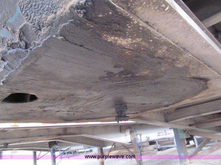 image for item G9582 2001 Chaparral aluminum trailer