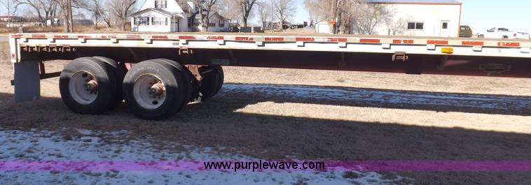 image for item I9209 1997 Wilson trailer