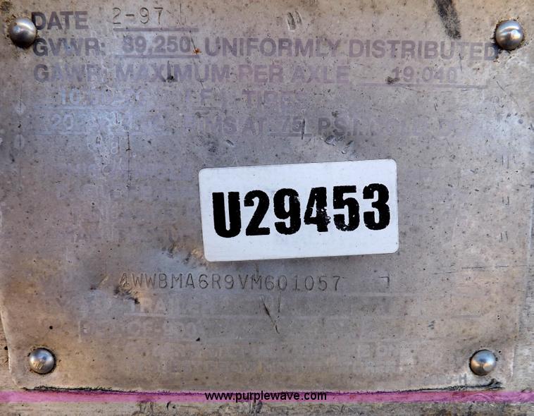 image for item I9209 1997 Wilson trailer