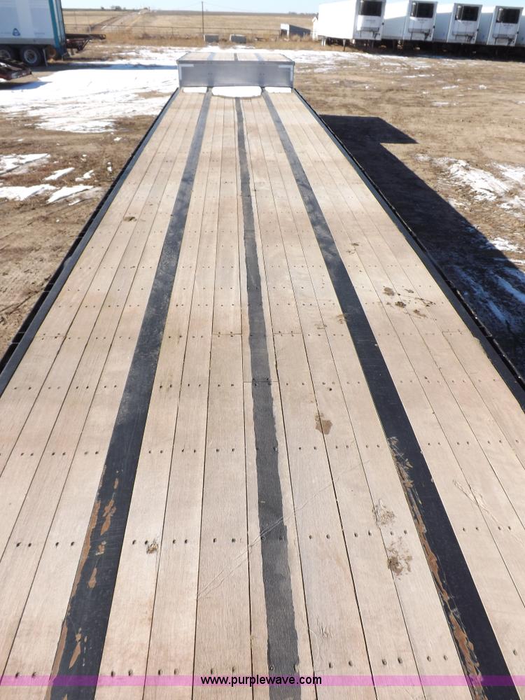 image for item I9222 2012 Transcraft step deck trailer