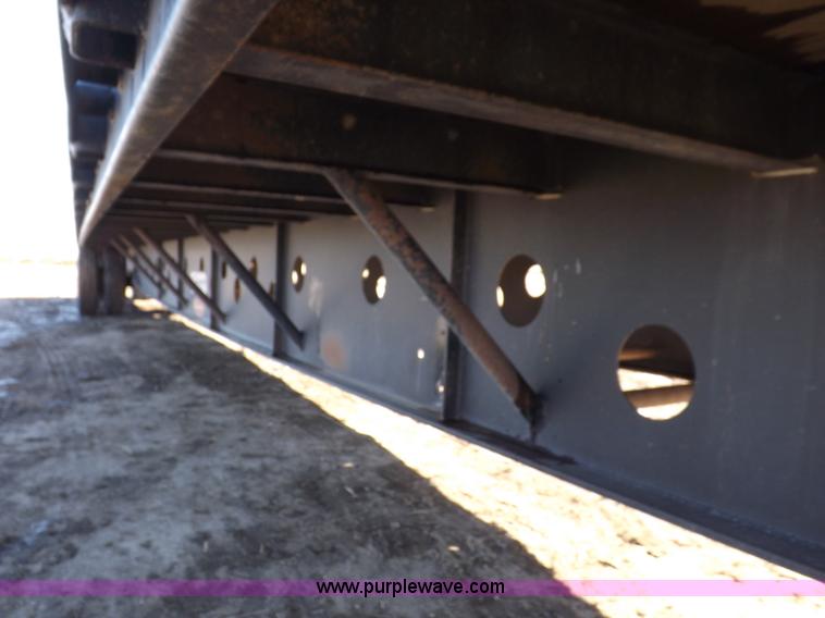 image for item I9222 2012 Transcraft step deck trailer