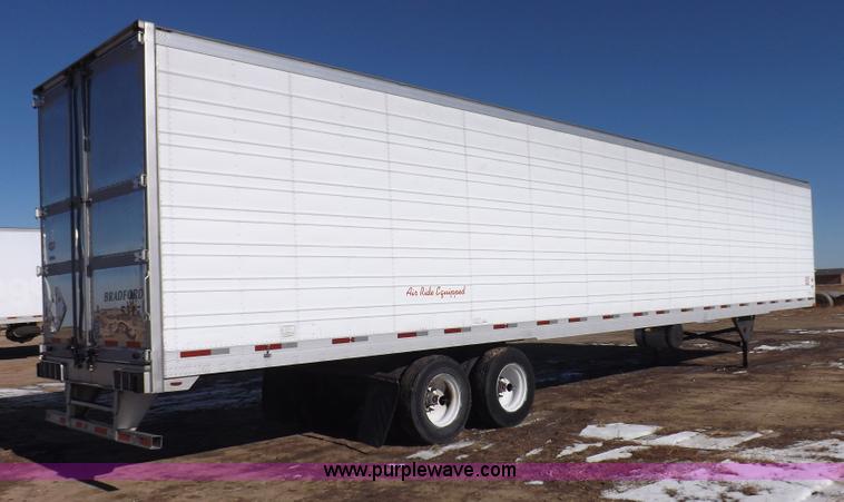 image for item I9224 2005 Utility 3000R refrigerated trailer