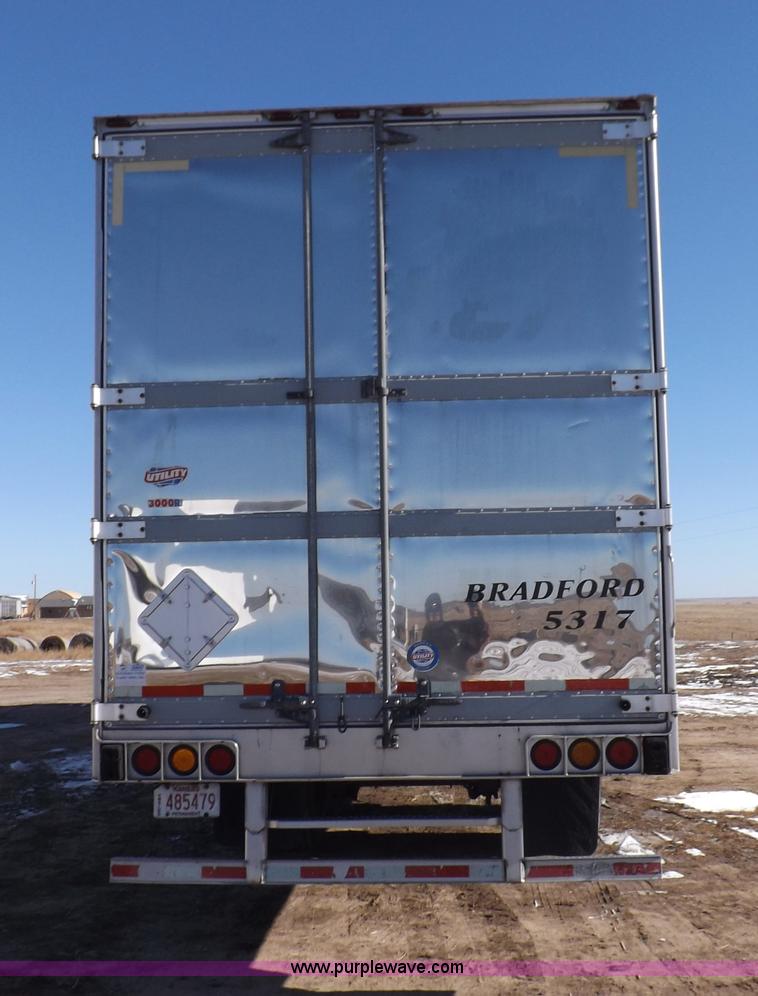 image for item I9224 2005 Utility 3000R refrigerated trailer