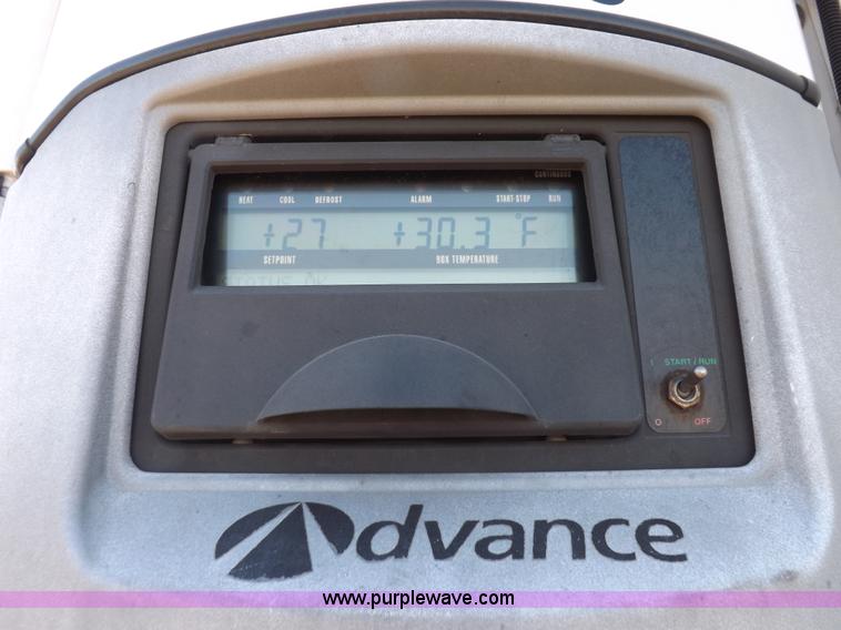 image for item I9224 2005 Utility 3000R refrigerated trailer