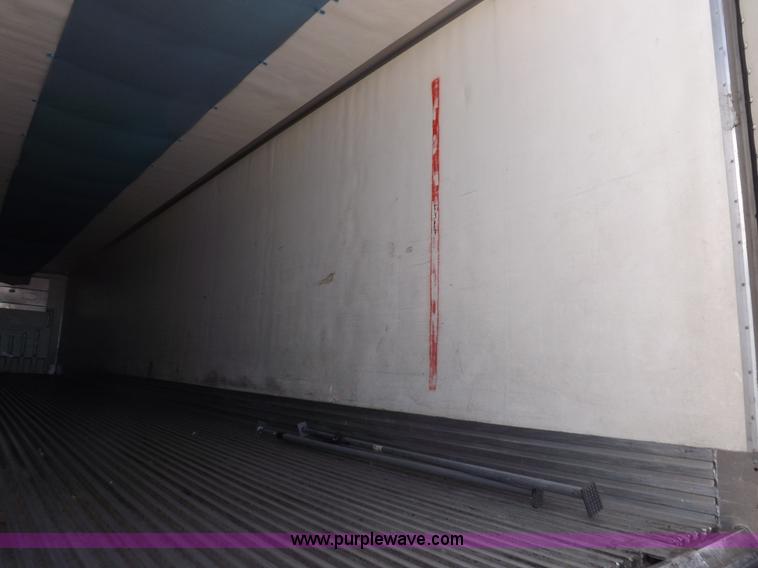 image for item I9224 2005 Utility 3000R refrigerated trailer