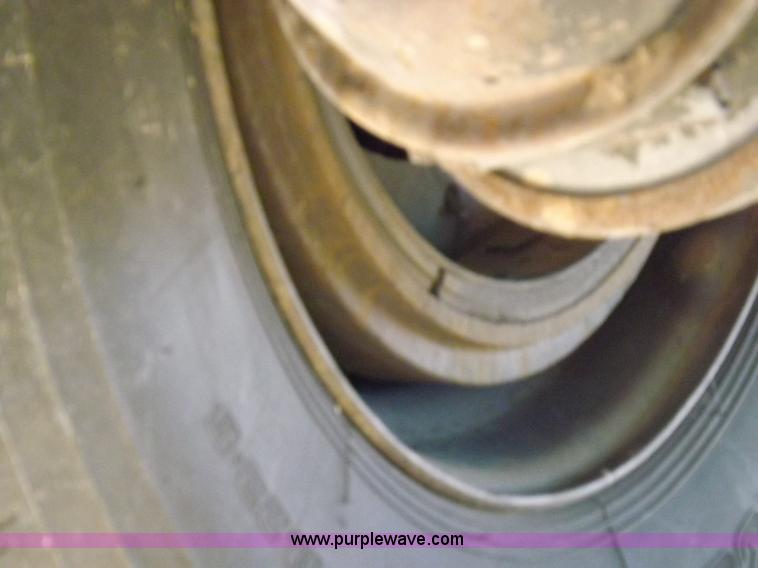 image for item I9224 2005 Utility 3000R refrigerated trailer