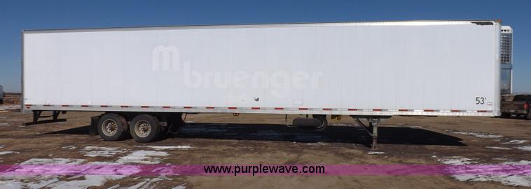 image for item I9226 2000 Great Dane refrigerated trailer