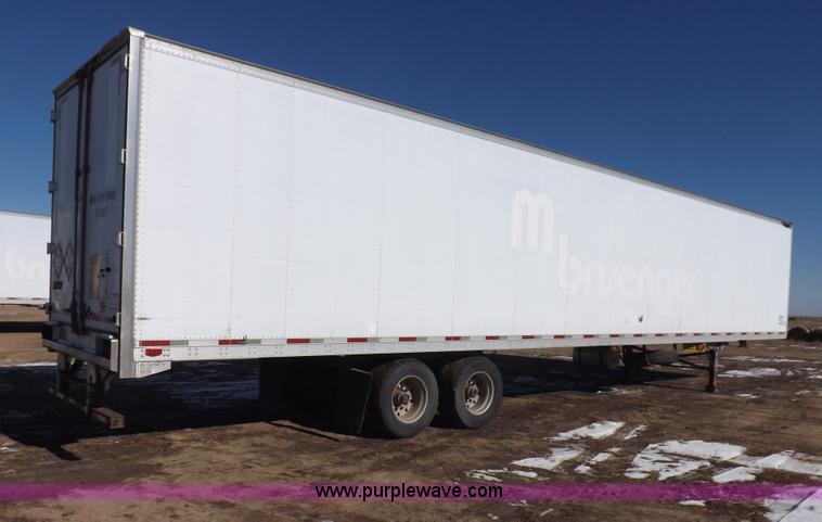 image for item I9226 2000 Great Dane refrigerated trailer