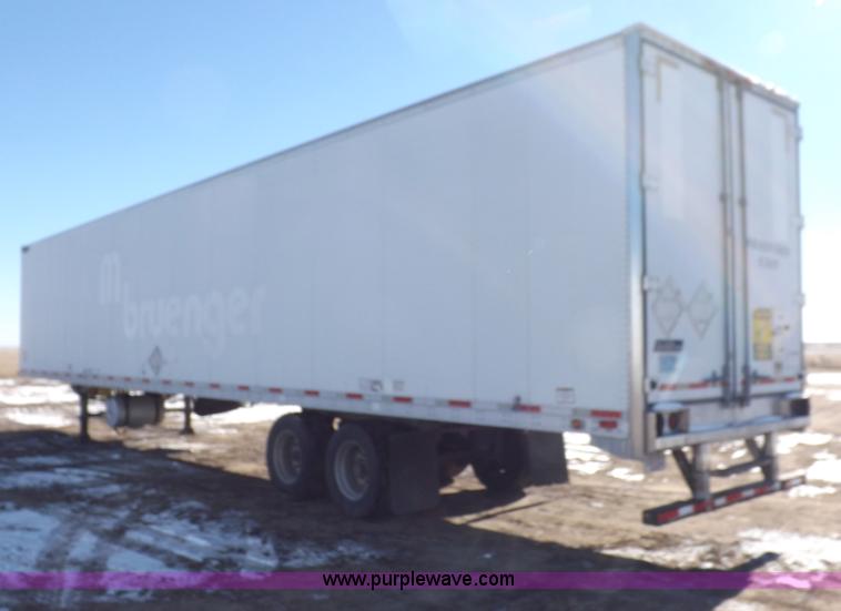 image for item I9226 2000 Great Dane refrigerated trailer