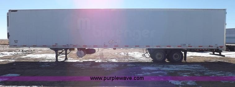 image for item I9226 2000 Great Dane refrigerated trailer