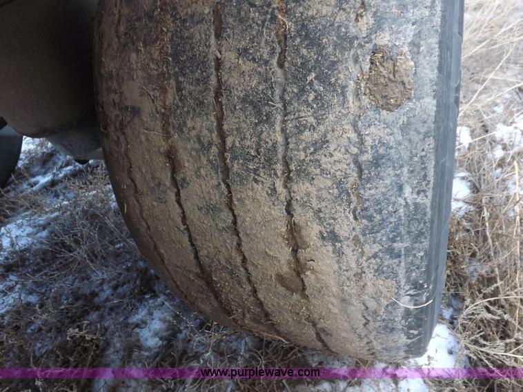 image for item I9226 2000 Great Dane refrigerated trailer