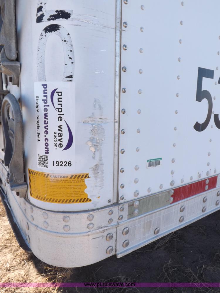 image for item I9226 2000 Great Dane refrigerated trailer