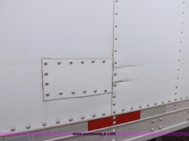 image for item I9226 2000 Great Dane refrigerated trailer