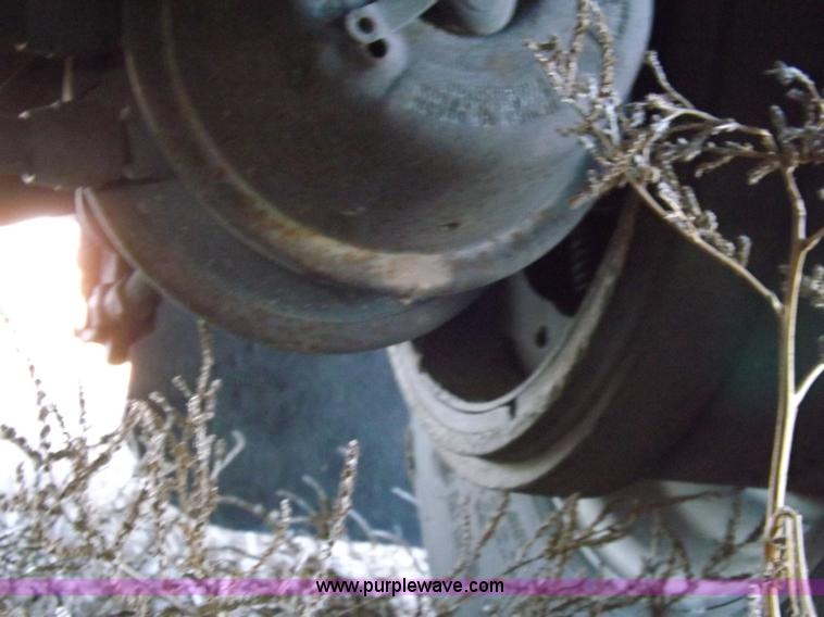 image for item I9226 2000 Great Dane refrigerated trailer