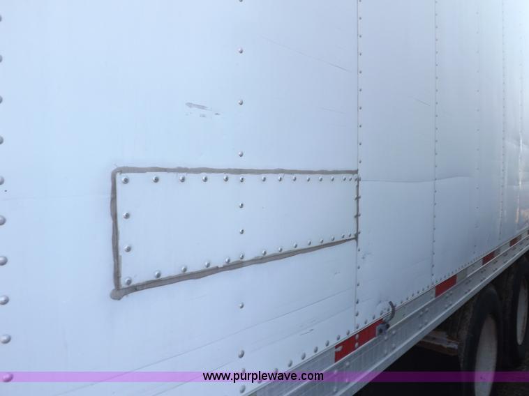 image for item I9227 2000 Great Dane refrigerated trailer