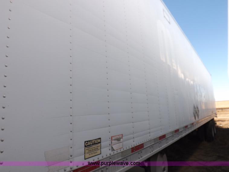 image for item I9227 2000 Great Dane refrigerated trailer