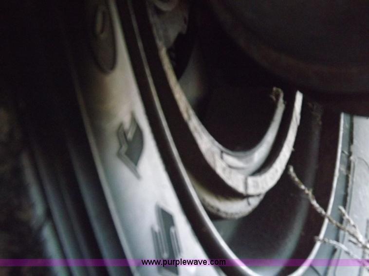 image for item I9227 2000 Great Dane refrigerated trailer