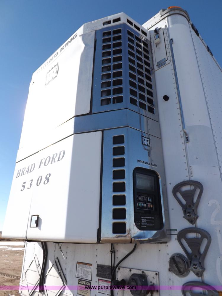 image for item I9230 2000 Great Dane refrigerated trailer