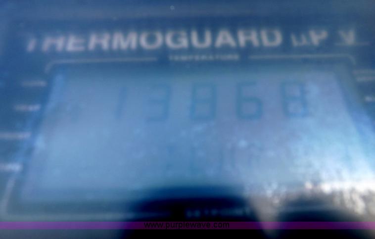 image for item I9230 2000 Great Dane refrigerated trailer