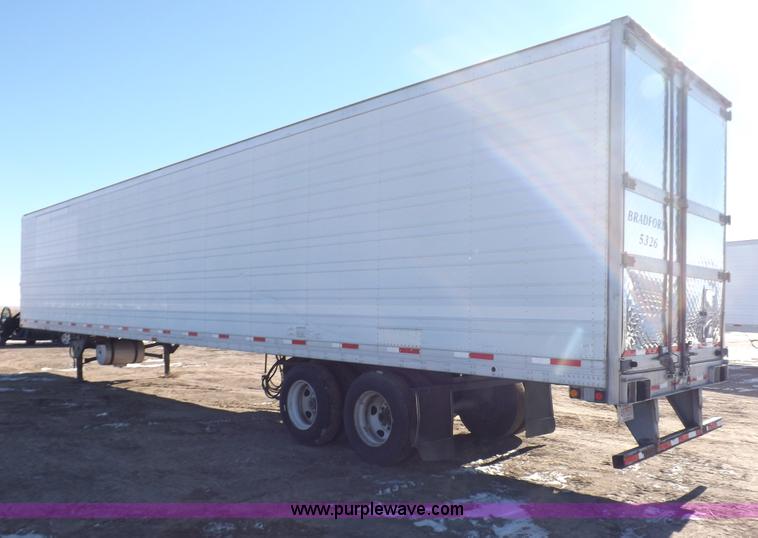 image for item I9231 2003 Utility refrigerated trailer
