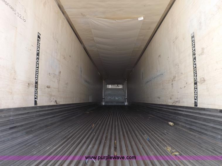 image for item I9231 2003 Utility refrigerated trailer