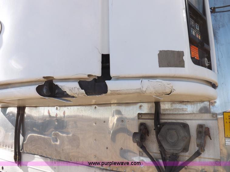 image for item I9231 2003 Utility refrigerated trailer