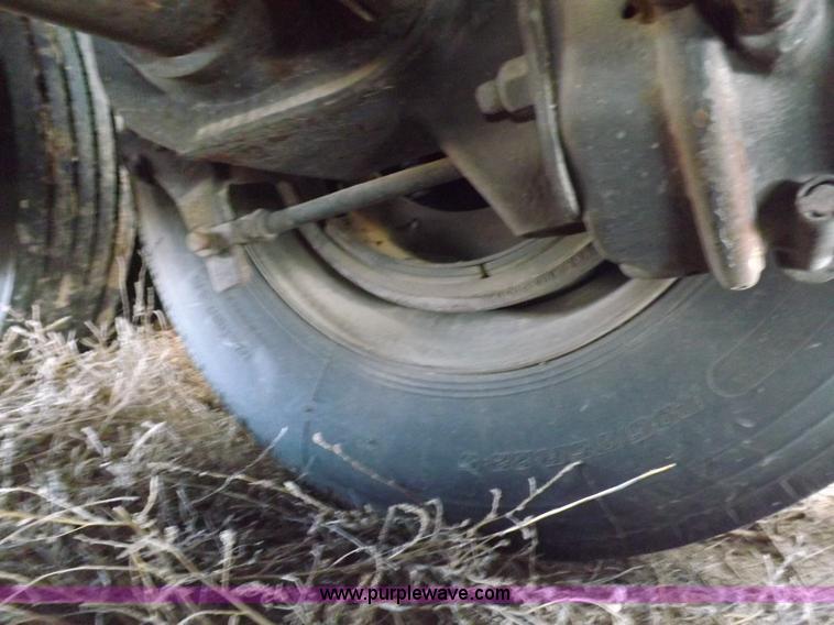 image for item I9231 2003 Utility refrigerated trailer