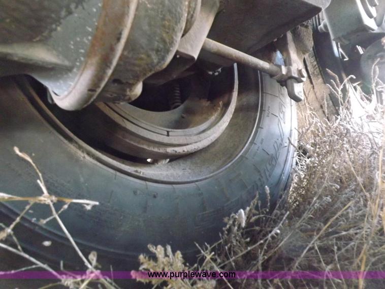 image for item I9231 2003 Utility refrigerated trailer