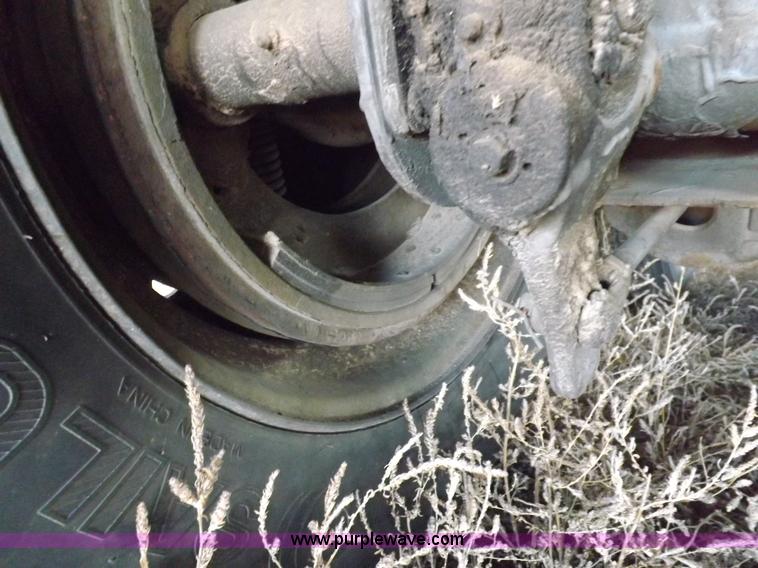 image for item I9231 2003 Utility refrigerated trailer