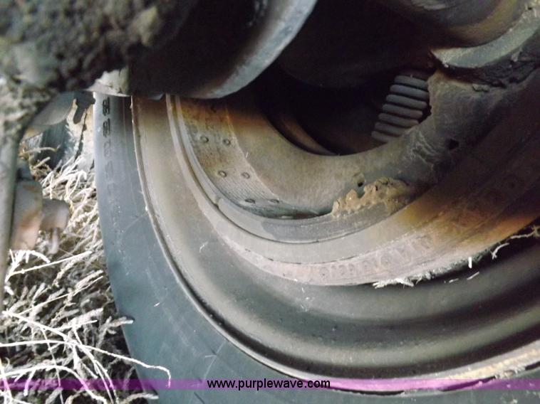 image for item I9231 2003 Utility refrigerated trailer