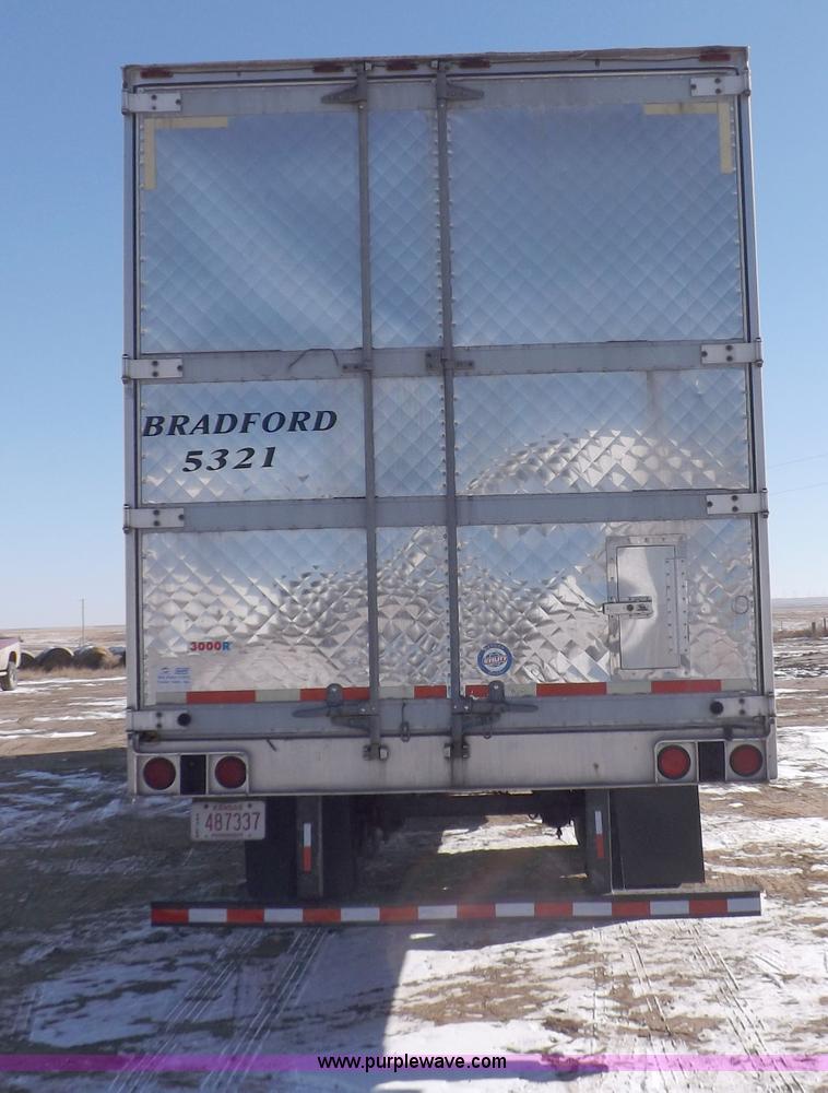 image for item I9232 2003 Utility 3000R refrigerated trailer