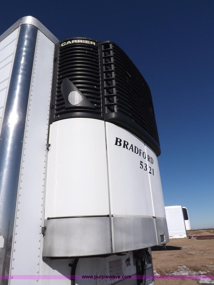 image for item I9232 2003 Utility 3000R refrigerated trailer