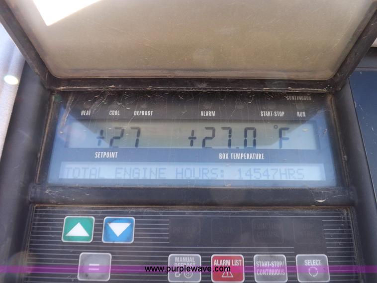 image for item I9232 2003 Utility 3000R refrigerated trailer