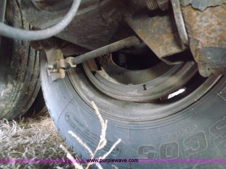 image for item I9232 2003 Utility 3000R refrigerated trailer