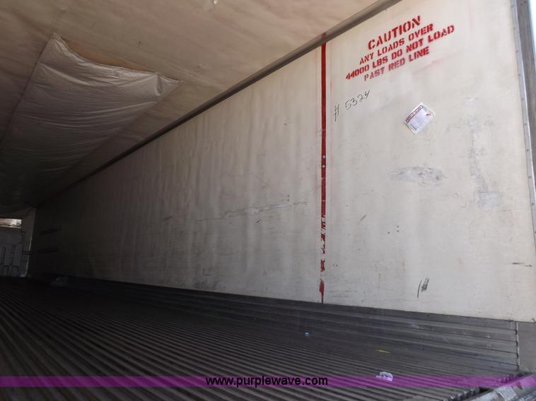 image for item I9233 2003 Utility 3000R refrigerated trailer