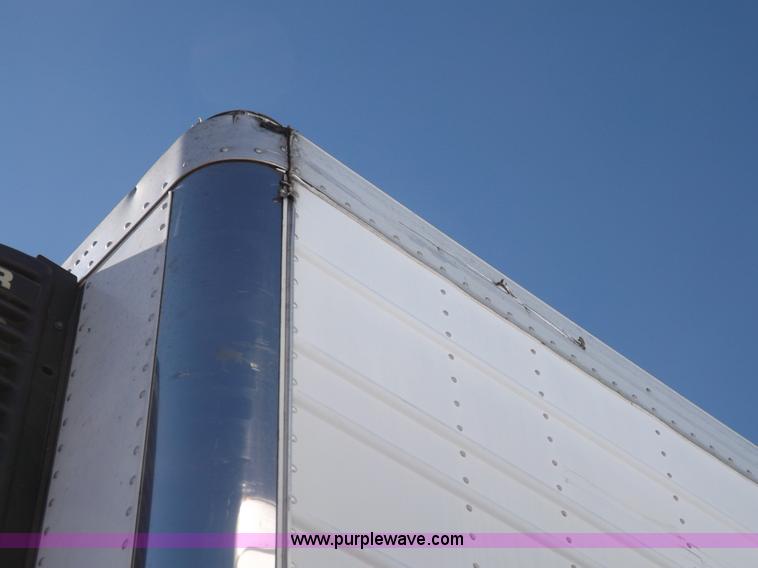image for item I9234 2003 Utility 3000R refrigerated trailer