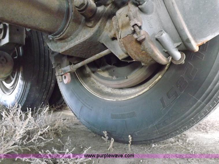 image for item I9234 2003 Utility 3000R refrigerated trailer