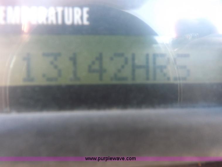 image for item I9235 2003 Utility 3000R refrigerated trailer